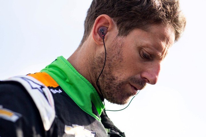 Grosjean se prepara para la clasificación.