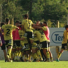 Argentino de Quilmes y Flandria, líderes en la B