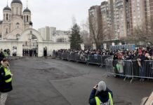 Miles de personas se acercaron a dar el último adiós a Navalny