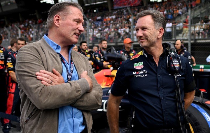 Verstappen padre y Horner.