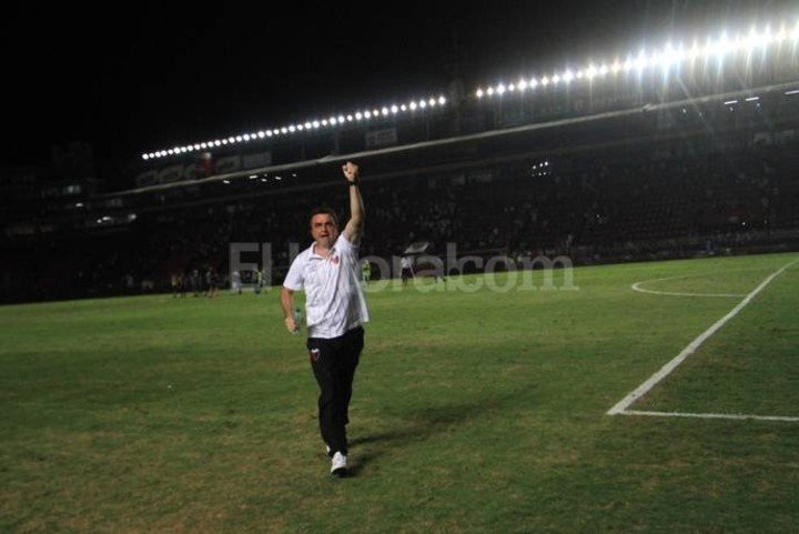 Diego Osella ascendió en 2014 con el Sabalero (El Litorial, Santa Fe)