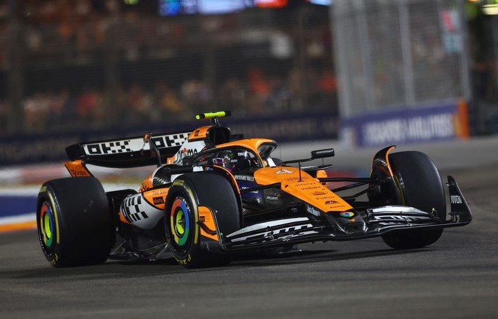 Con Norris como protagonista central, la F1 se prepara para volver en tres semanas. (Reuters)