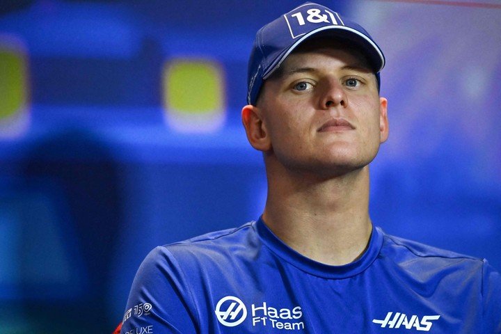 Mick Schumacher es una de las opciones que barajan en Sauber. (AFP)