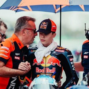 Valentín Perrone con Olé: nació en España, pero eligió a la Argentina y sueña con el MotoGP