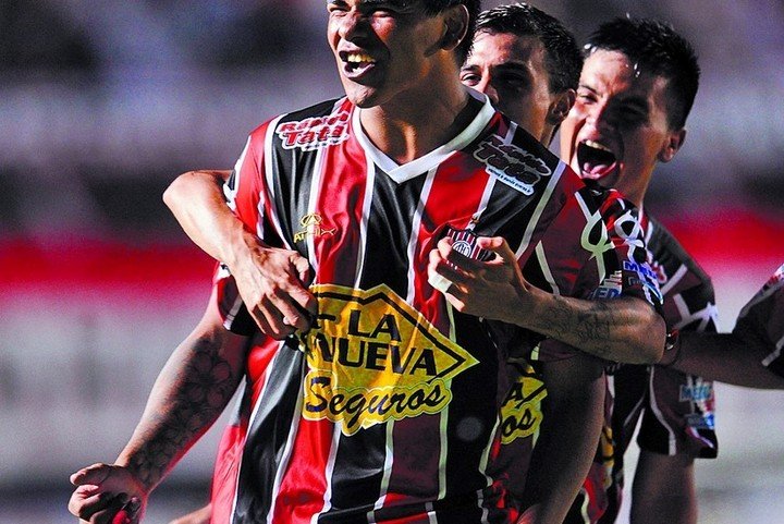 Lentini festeja el triunfo de Chaca en Copa Argentina