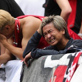 Video: el llanto desconsolado de los hinchas japoneses tras la eliminación del Urawa