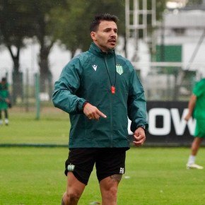 Fue campeón del fútbol argentino y es nuevo entrenador de un club del Ascenso