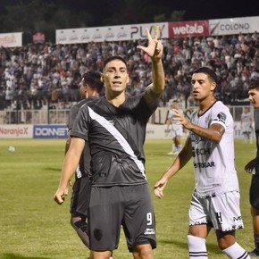 Mateo Acosta, con Olé: ''Estudiantes está para pelear el Reducido''