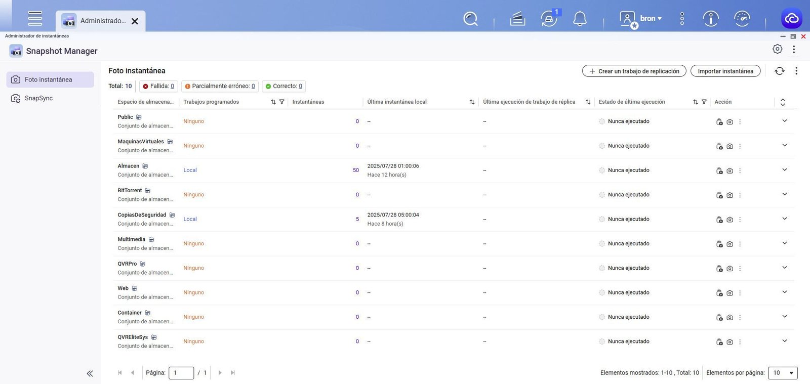 Aplicación Administrador de Instantáneas en QuTS hero h5.3.0, mostrando una lista de snapshots programados para un volumen de datos.