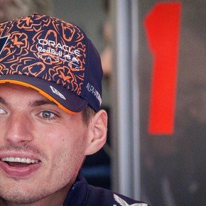 El nuevo jefe de Red Bull habló de la continuidad de Max Verstappen: "Si conseguimos un coche rápido..."