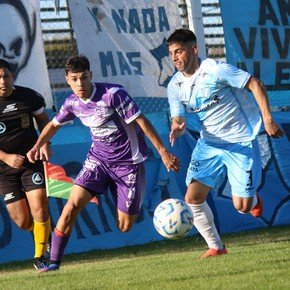 Villa San Carlos dejó pasar una gran chance y el Clausura se enciende