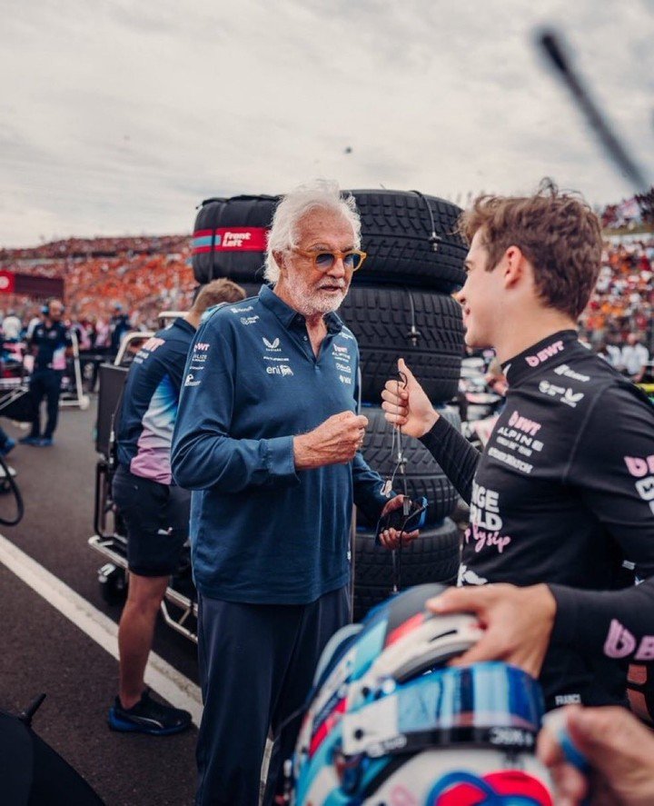 Flavio Briatore y Colapinto.