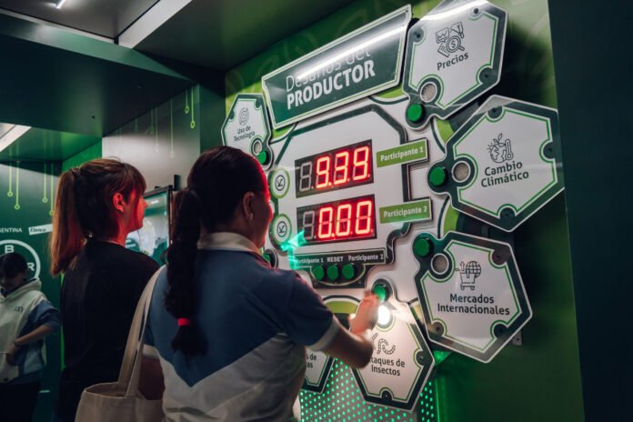 Más de 500 estudiantes participaron de las experiencias del museo interactivo Larti Innova en los Parques Educativos Este y Sur