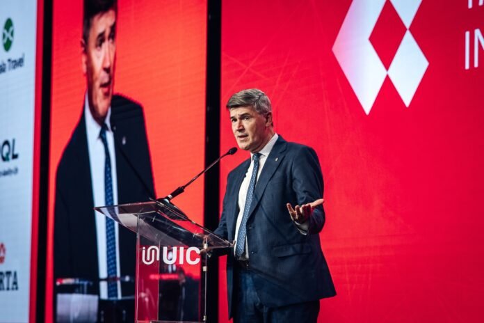 Passerini: «Trabajamos de manera sostenida para cuidar la producción, el trabajo y la calidad de vida de los cordobeses