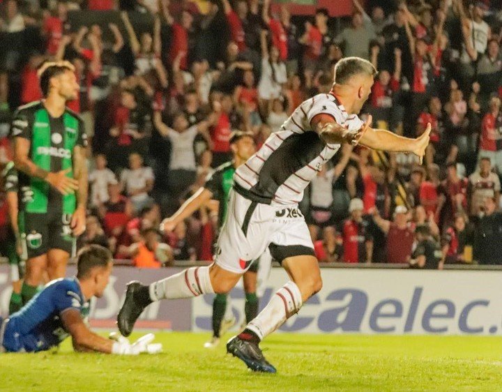 Gigliotti y sus números en Colón.