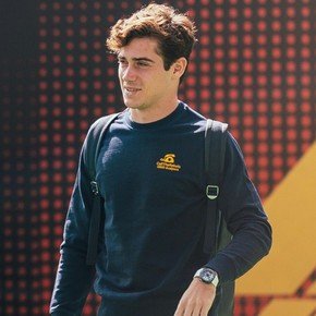 La reacción de Colapinto con un pequeño hincha de Boca y ¿un guiño al incidente con Gasly?
