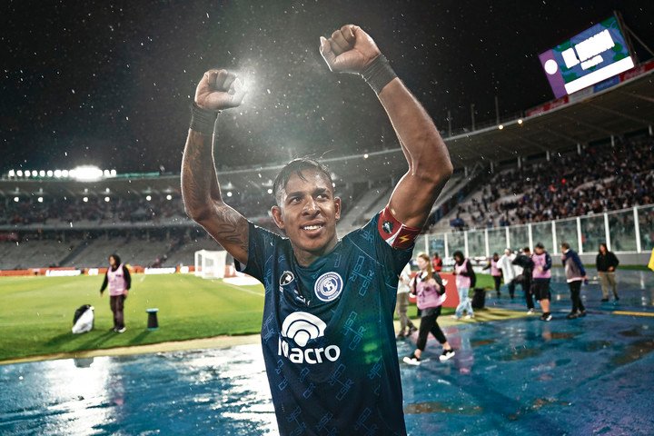 Villa, la cara de la victoria mendocina. (FTP CLARIN).