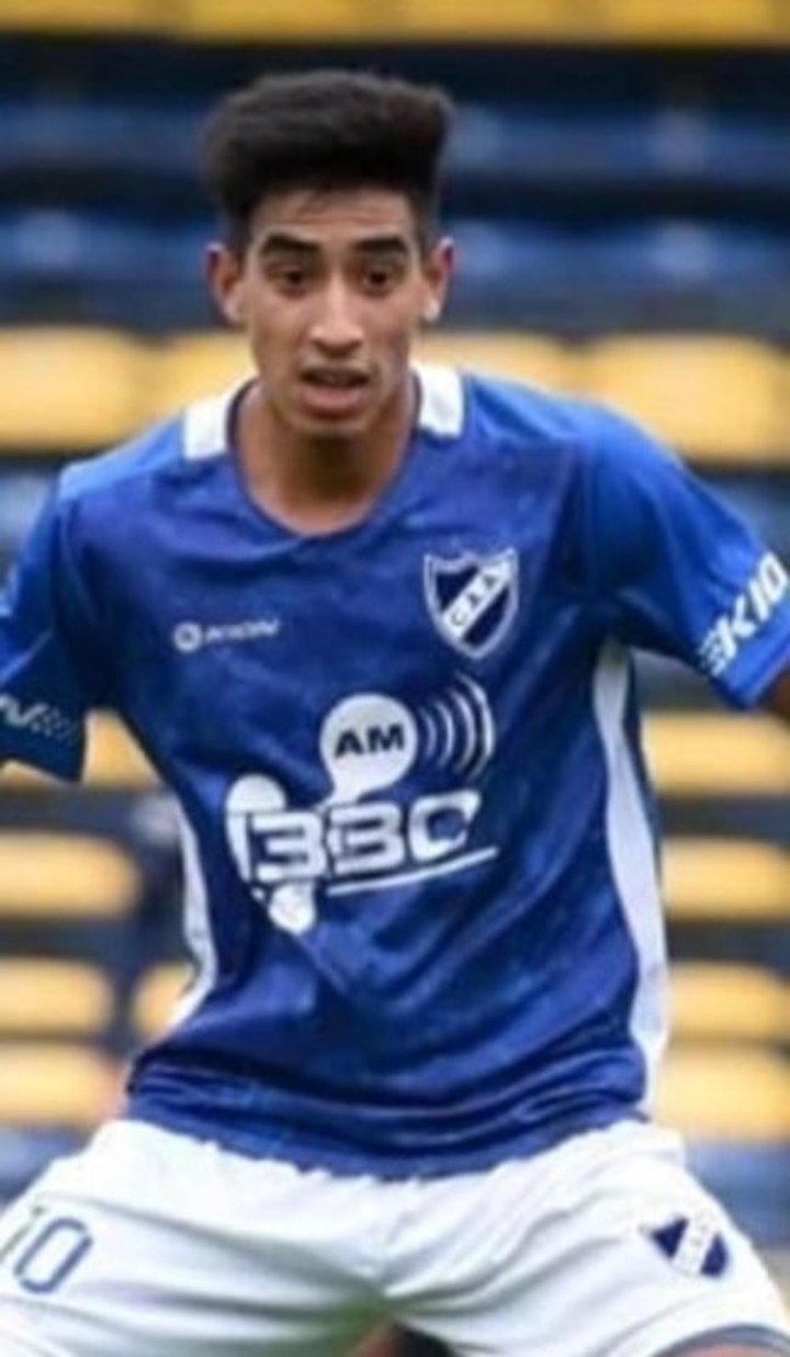 Recalde con la camiseta de Argentino de Rosario.