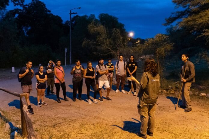 Paseo y caminata nocturna en la Reserva Natural Urbana General San Martín