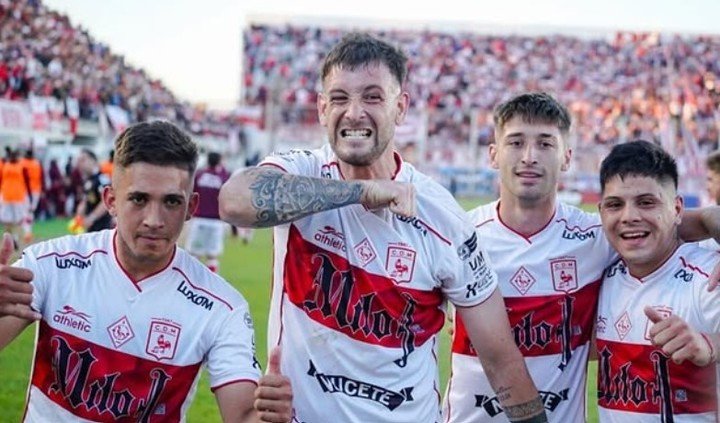 Morón pegó en la ida contra Atlanta