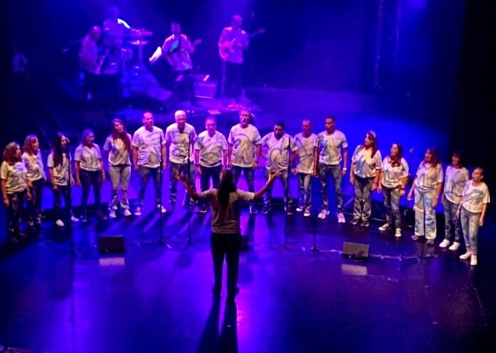 Encuentro gratuito de tres grupos vocales en el Genaro Pérez