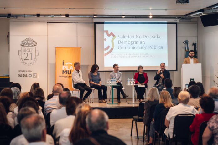 Más de 100 personas participaron de una jornada sobre la “Soledad no Deseada”