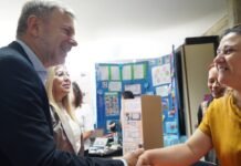 Pretto visitó Festic, el festival que pone en valor la educación digital municipal