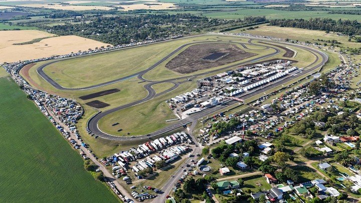 Condiciones ideales en Paraná para el inicio de las series del TC.
(@actcargentina en X).