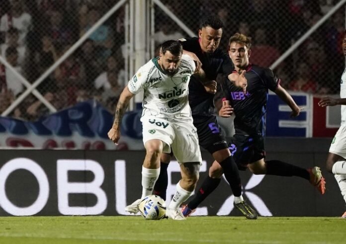 El interés de Chacarita por Lucas Pratto y las chances de que se concrete