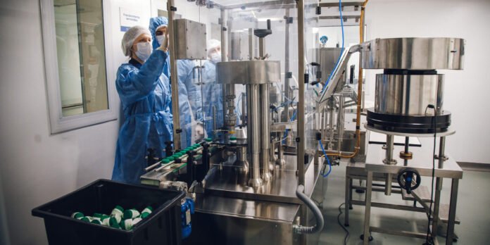 El Laboratorio Farmacéutico Municipal produjo 22 mil repelentes y 500 mil comprimidos de Paracetamol para fortalecer la prevención y respuesta al Dengue