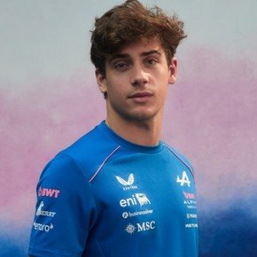 Las fotos de Franco Colapinto en versión modelo con la ropa 2026 de Alpine