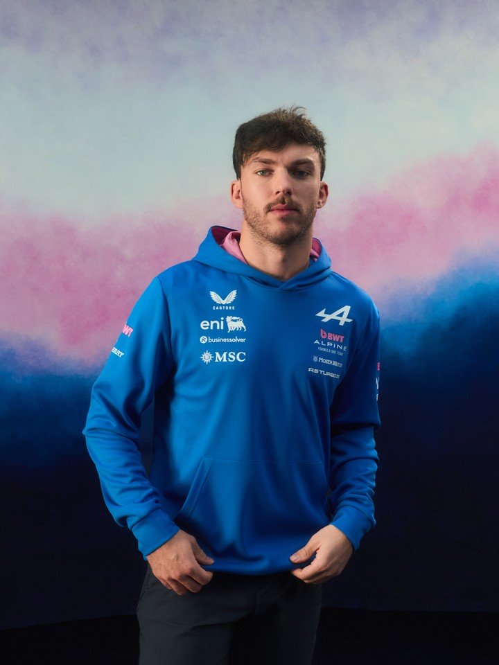 Pierre Gasly, con el buzo.