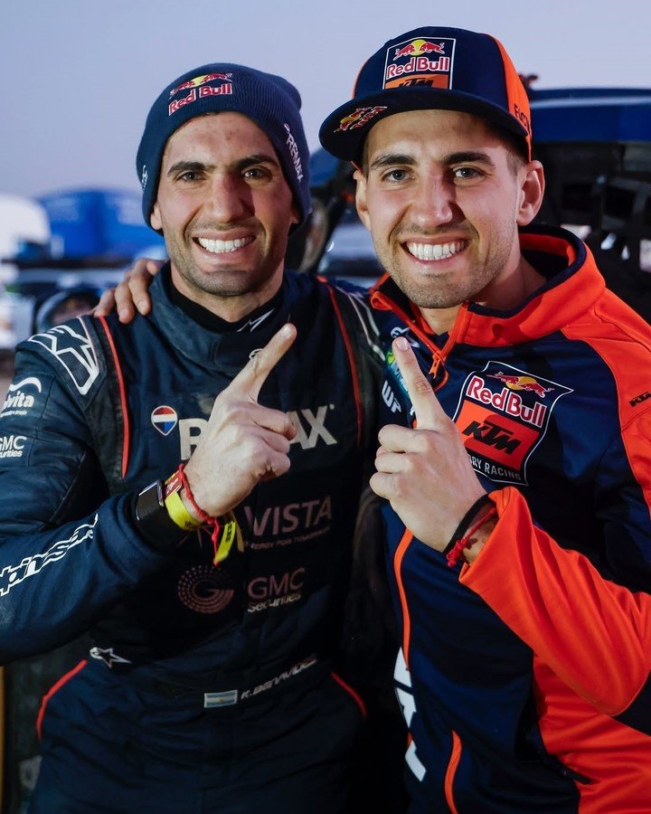 Los hermanos Benavides, Kevin y Luciano, ganaron la misma etapa del Dakar. (officialw2rc)