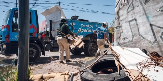 Operativo ambiental contra el Dengue: los camiones recolectores recorrerán los barrios Iponá, Chingolo I, III y IV, Sarmiento, Marcelo T