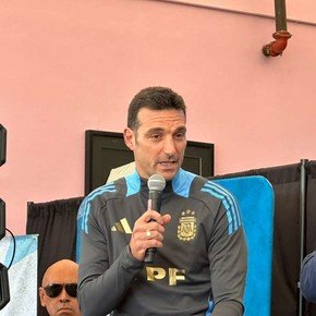 La revelación de Scaloni sobre un equipo del Ascenso: "Miro los partidos y hasta me invitaron a la cancha"
