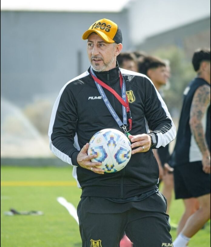 Qué dijo el técnico de Deportivo Madryn tras el paro cardiorrespiratorio del arquero Mauricio Nievas