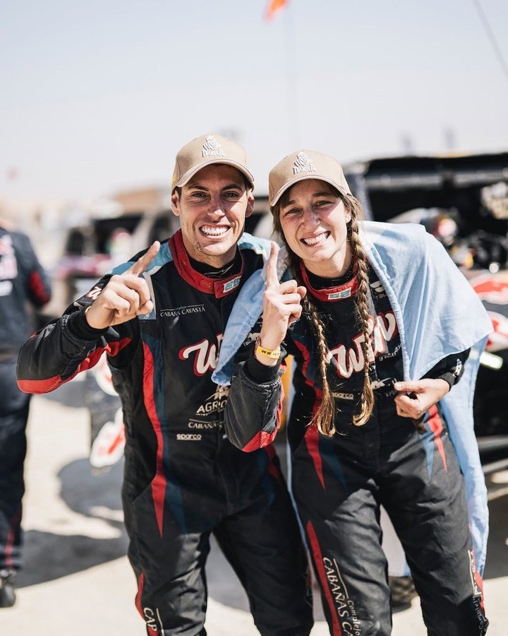 Los vigentes campeones de la categoría Challenger, Nicolás Cavigliasso y Valentina Pertegarini, dirán presente en la edición 2026 del Dakar.
(@nicocavi68 en IG).
