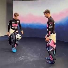 Video: Franco Colapinto y Pierre Gasly a puro jueguito con la N° 5 antes de los test de Fórmula 1