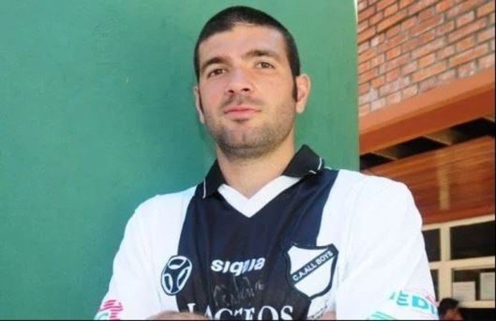 El Puma Gigliotti en su paso por All Boys.