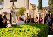 En febrero, amores y desamores en el cementerio San Jerónimo