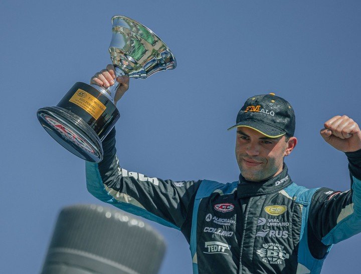 Leguizamón logró un hito histórico para el automovilismo argentino.