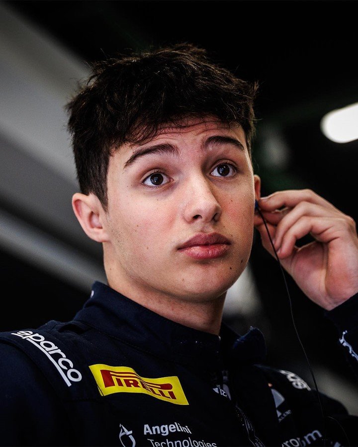 Mattia Colnaghi cerróun buen fin de semana (@redbulljuniorteam).