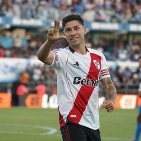 Otro grito de Montiel, el inesperado goleador del River de Coudet