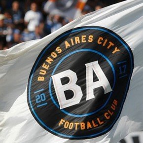 El club que arrancó en fútbol playa, dirige Matías Defederico y jugará en el Ascenso