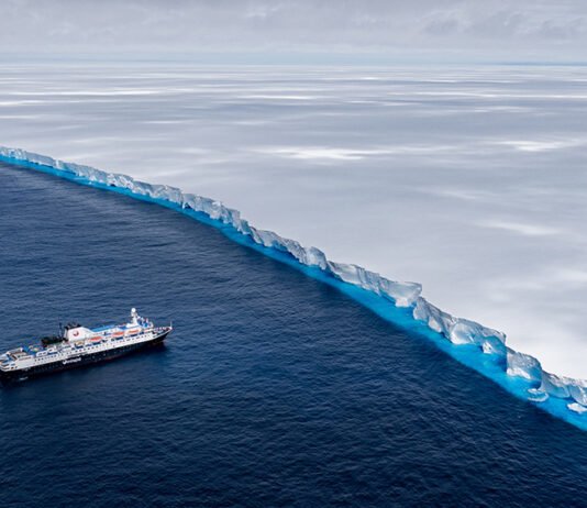 Los gráficos que muestran cómo muere el iceberg más famoso del mundo
