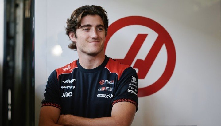 Jack Doohan hoy es reserva de Haas.