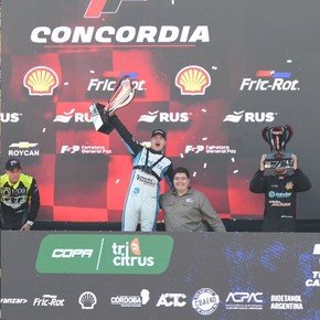 Ganó un Canapino, pero no el Titán: Matías se impuso en la final del Turismo Pista en Concordia