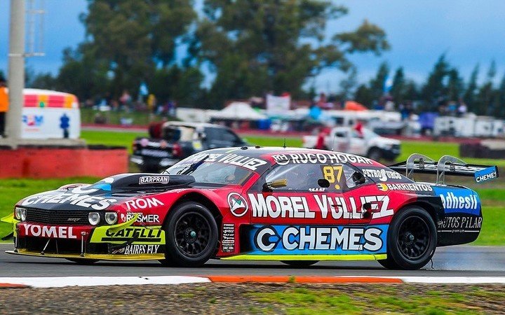 Así es el Dodge Challenger que corre Juan Martín Trucco. (IG)