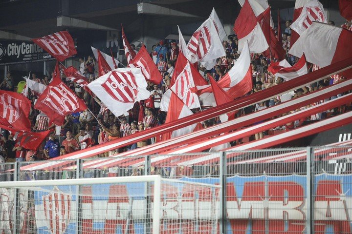 Los hinchas del Tate coparon el Coloso. (Foto: Prensa Unión)