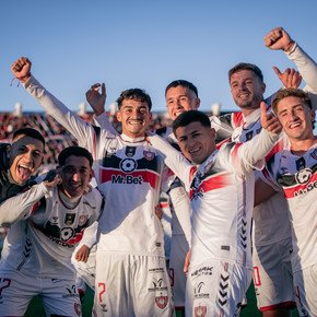 Chacarita ganó, se alejó del fondo y se acerca al Reducido
